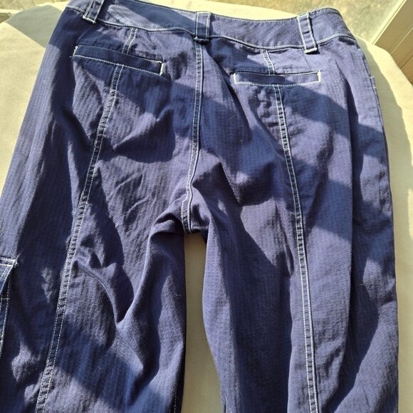 Coldwater creek cargo Capri pants Size 10 - Picture 4 of 7